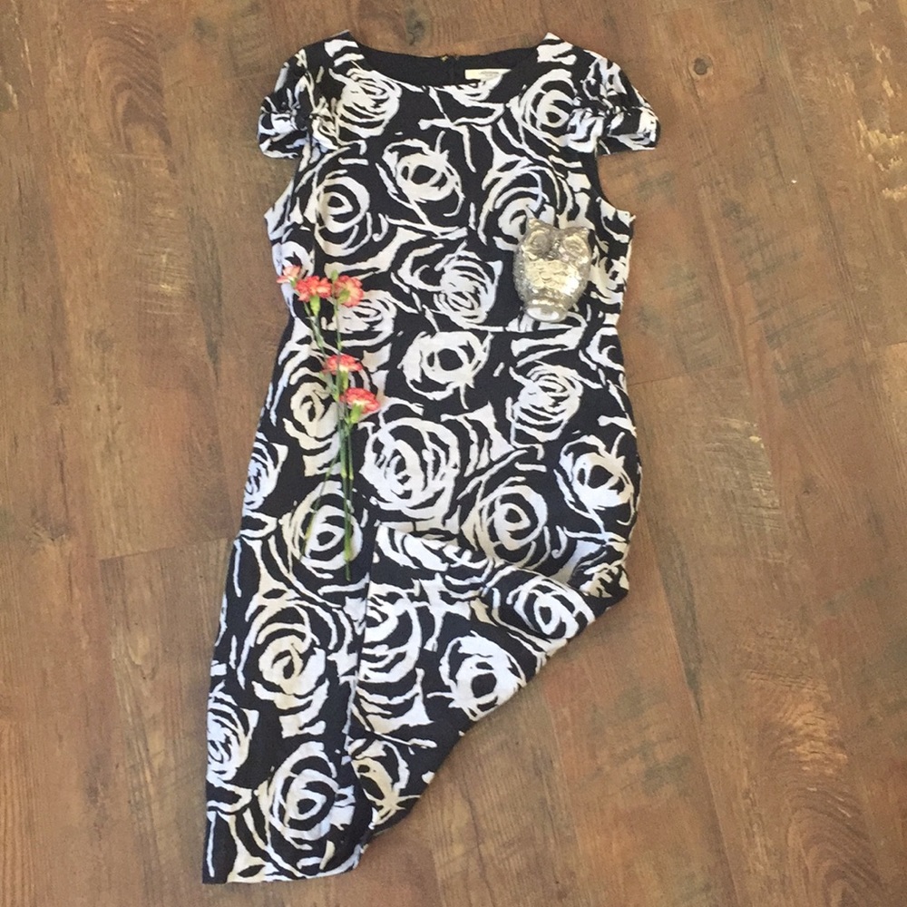 Classy LizClairborne Dress with Modern Flair ❤️